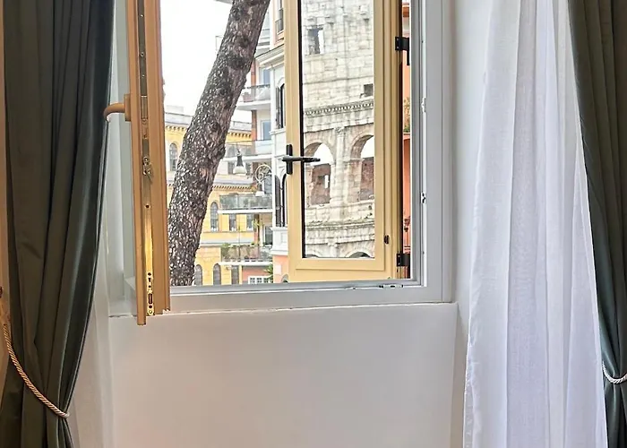 Apartamento Romance Al Colosseo 3 Roma